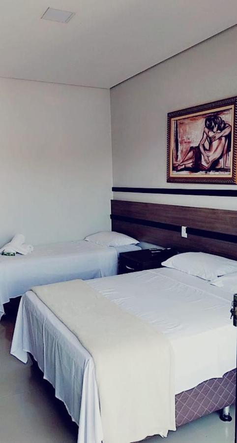 Hotel Plaza Pontes E Lacerda Luaran gambar