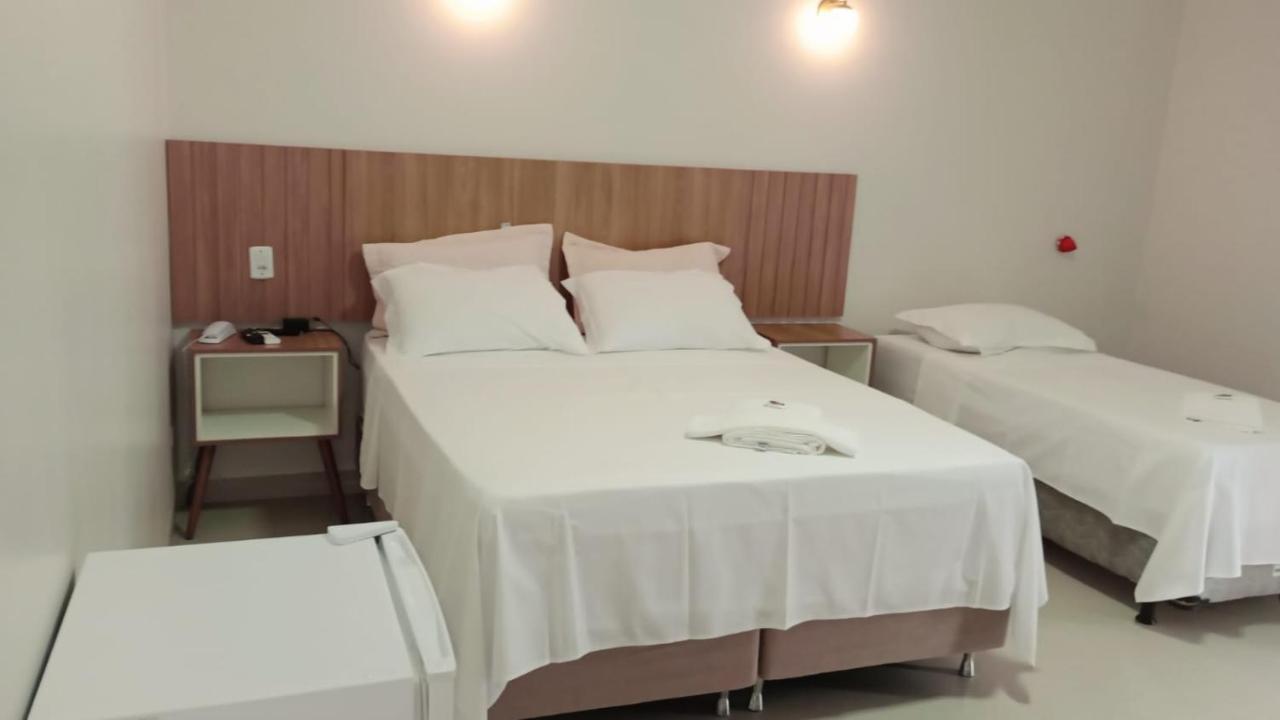 Hotel Plaza Pontes E Lacerda Luaran gambar